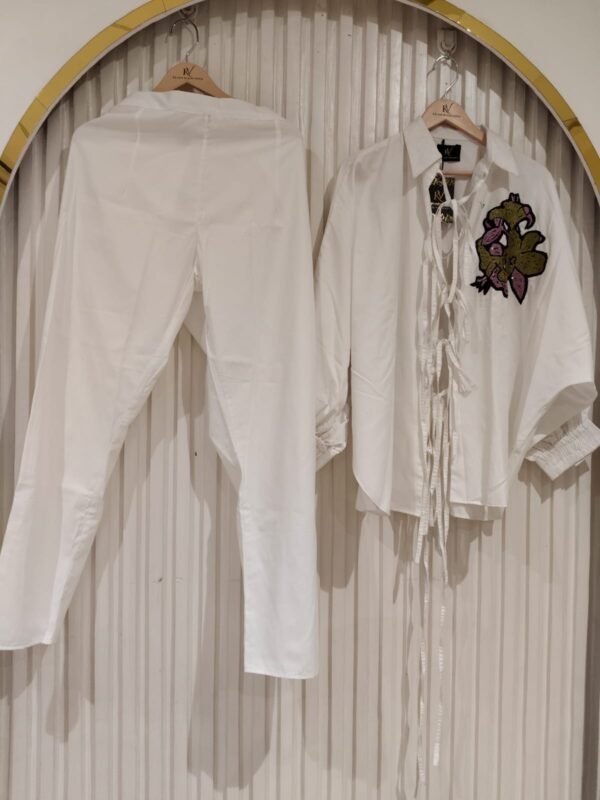 Ultra-modern two-piece